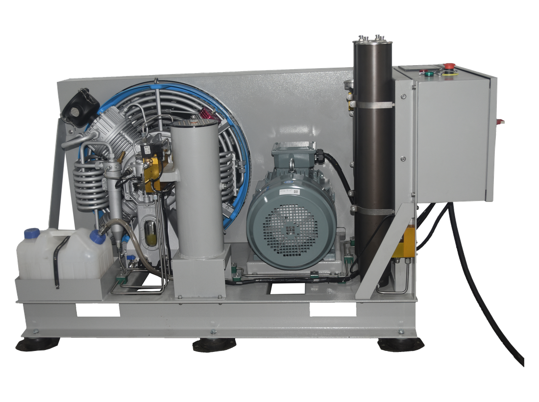 B68H68 BREATHING AIR COMPRESSOR 700L/350-400BAR
